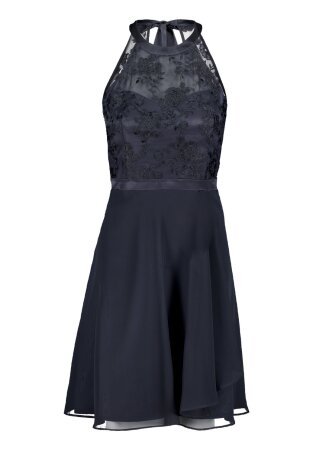Kleid Kurz ohne Arm