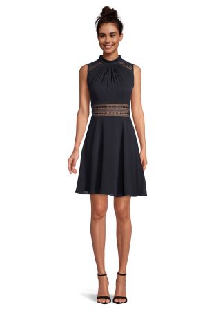 Kleid Kurz ohne Arm