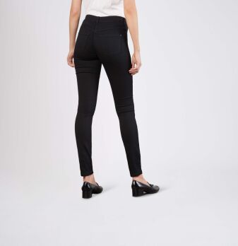 DREAM SKINNY