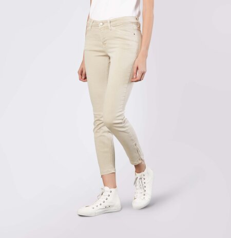 DREAM CHIC