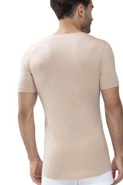 V-Neck Slim Fit