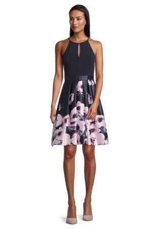 Kleid Kurz ohne Arm