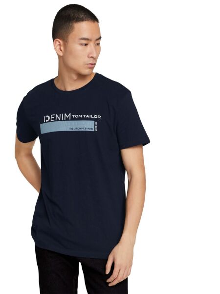 printed t-shirt