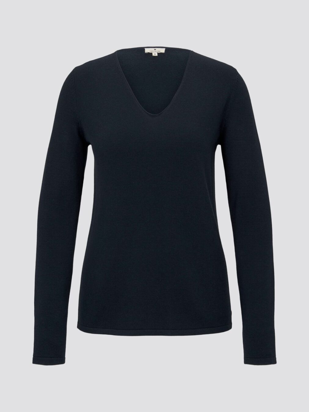 sweater basic v-neck