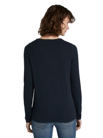 sweater basic v-neck