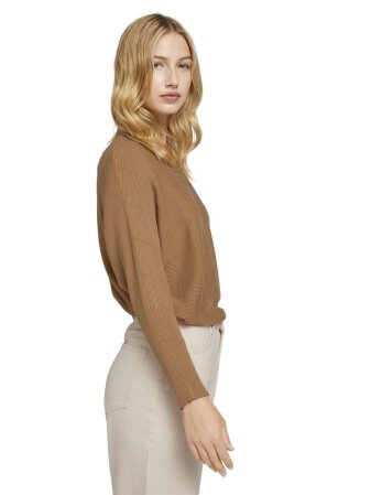 batwing pullover