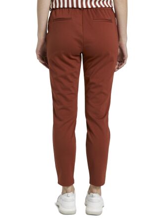 Constructed knitted pants