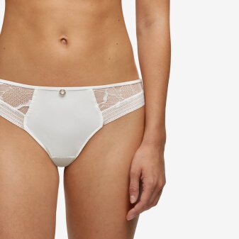 TRUE LACE LI UN. TANGA NORMAL