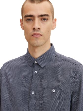 structured shirt