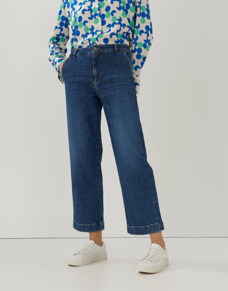 Chenila iconic blue