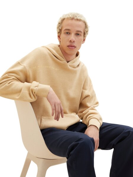 relaxed garment dyed hoody