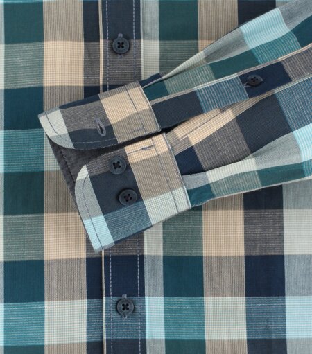 B.D. Casual Fit