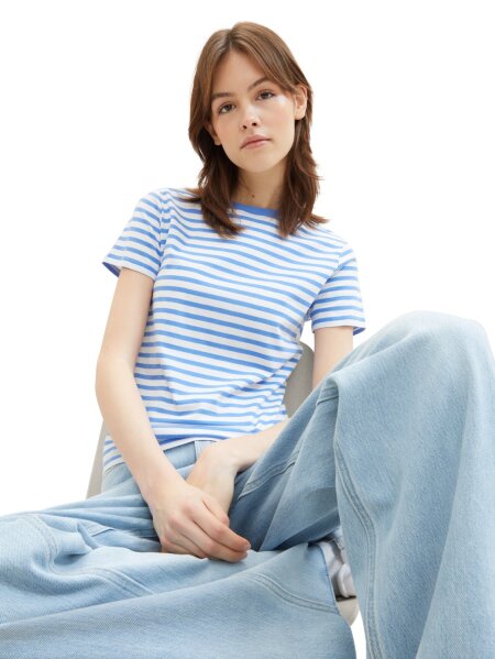 modern stripe T-shirt