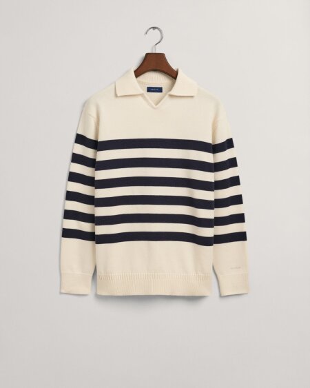 D2. STRIPED V-NECK POLO