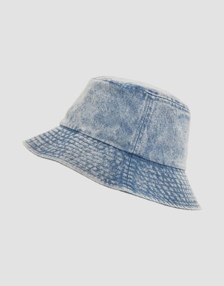 Adwin hat
