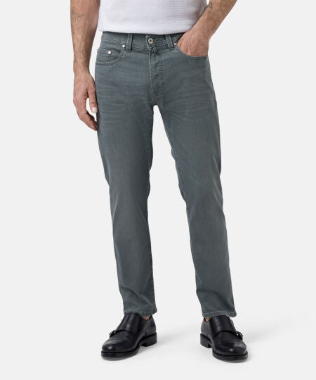Lyon Tapered