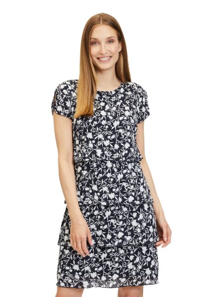Kleid Kurz 1/2 Arm