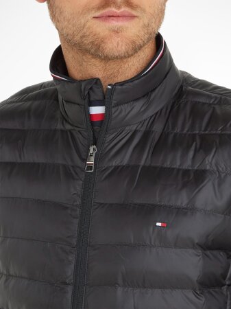 CORE PACKABLE CIRCULAR JACKET