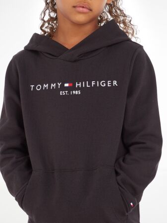 ESSENTIAL HOODIE
