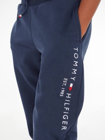 ESSENTIAL SWEATPANTS