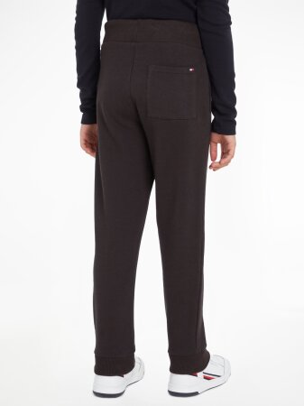 ESSENTIAL SWEATPANTS