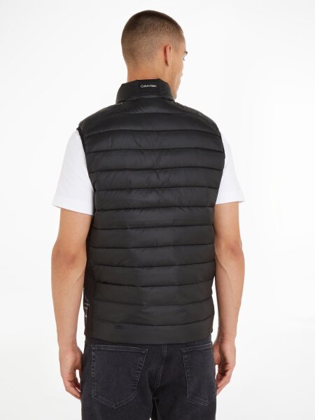 RECYCLED SIDE LOGO VEST