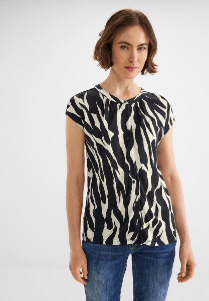 LTD QR printed shirt w.button