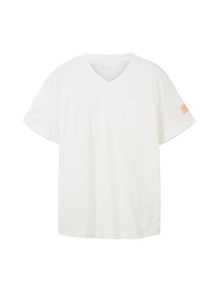 washed v-neck t-shirt