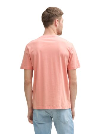 logo tee