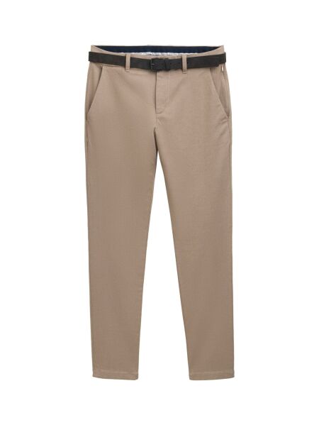 traveler slim chino