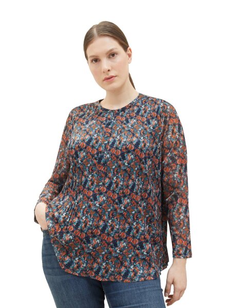 T-shirt mesh blouse