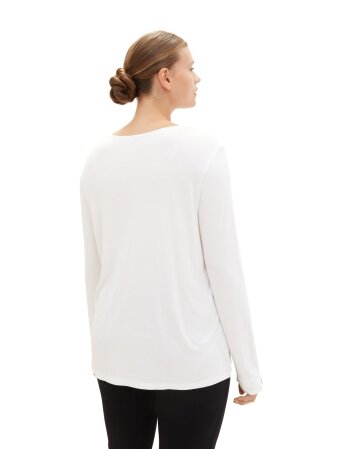 T-shirt zipper v-neck