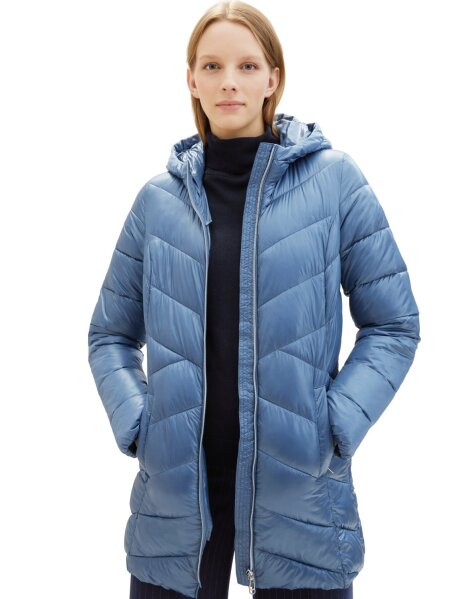 hooded lightweight coat