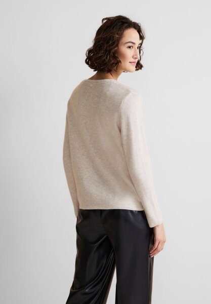 v-neck sweater, 39,99 EUR