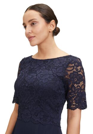Kleid Kurz 1/2 Arm