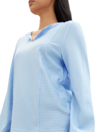 T-shirt blouse vertical stripe