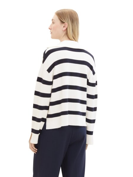 knit pullover striped