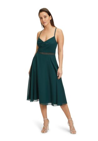 Kleid Kurz ohne Arm