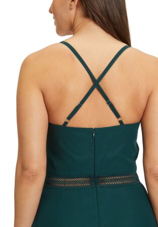 Kleid Kurz ohne Arm