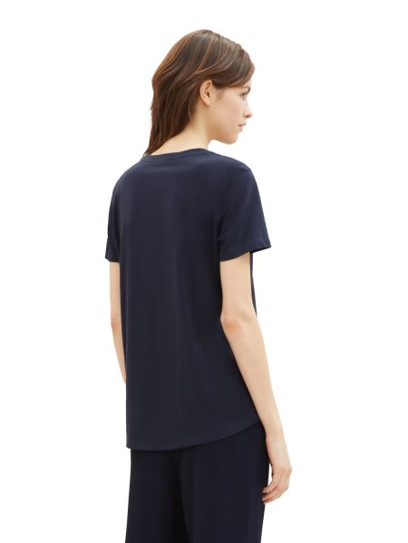 loose T-Shirt with high-low
