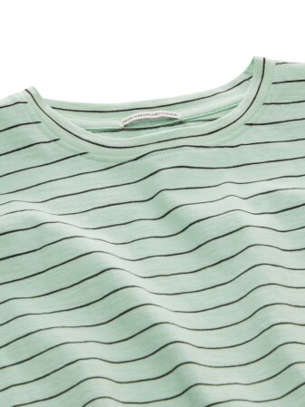 oversize striped t-shirt