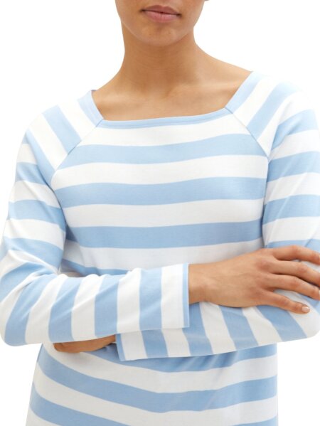 T-shirt stripe carr&Atilde;&copy; neck