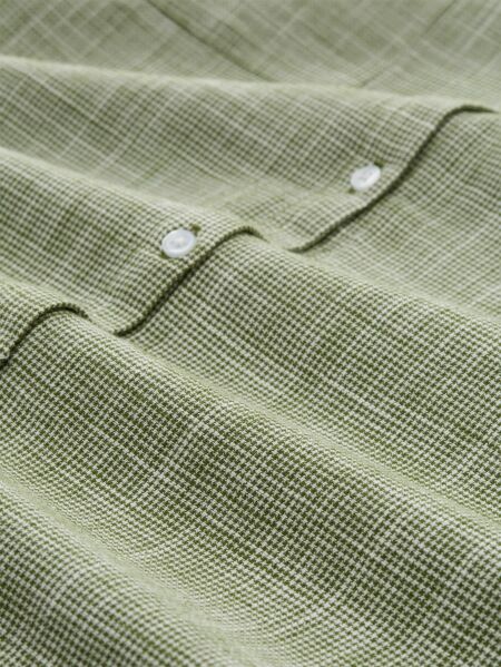blouse with slub structure
