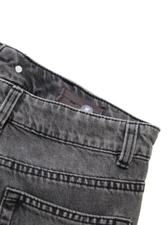 baggy denim