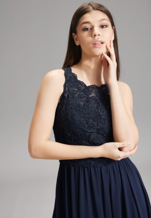 High-closed-Abendkleid mit floraler