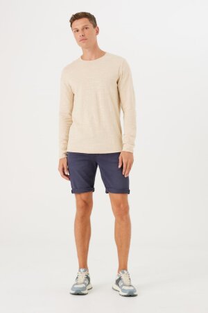 695 col.292_Rocko short