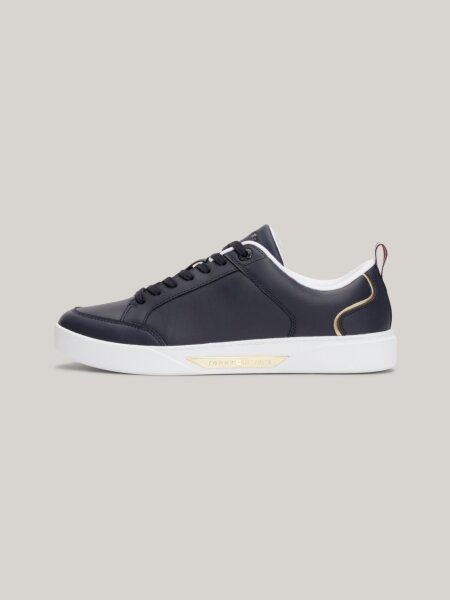SPORTY CHIC COURT SNEAKER