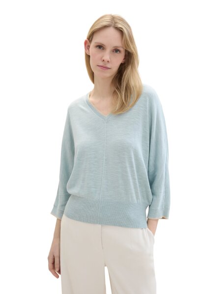 knit pullover with tipping