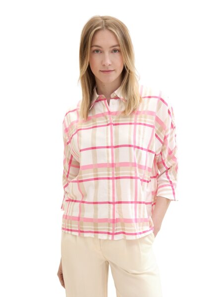 checked loose fit blouse