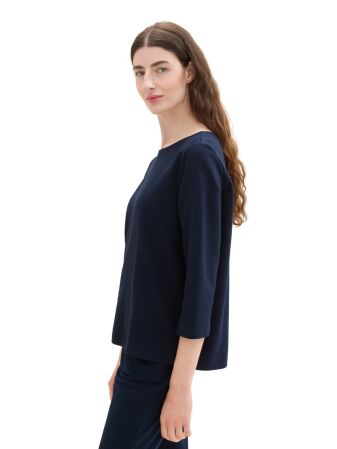 T-shirt structured